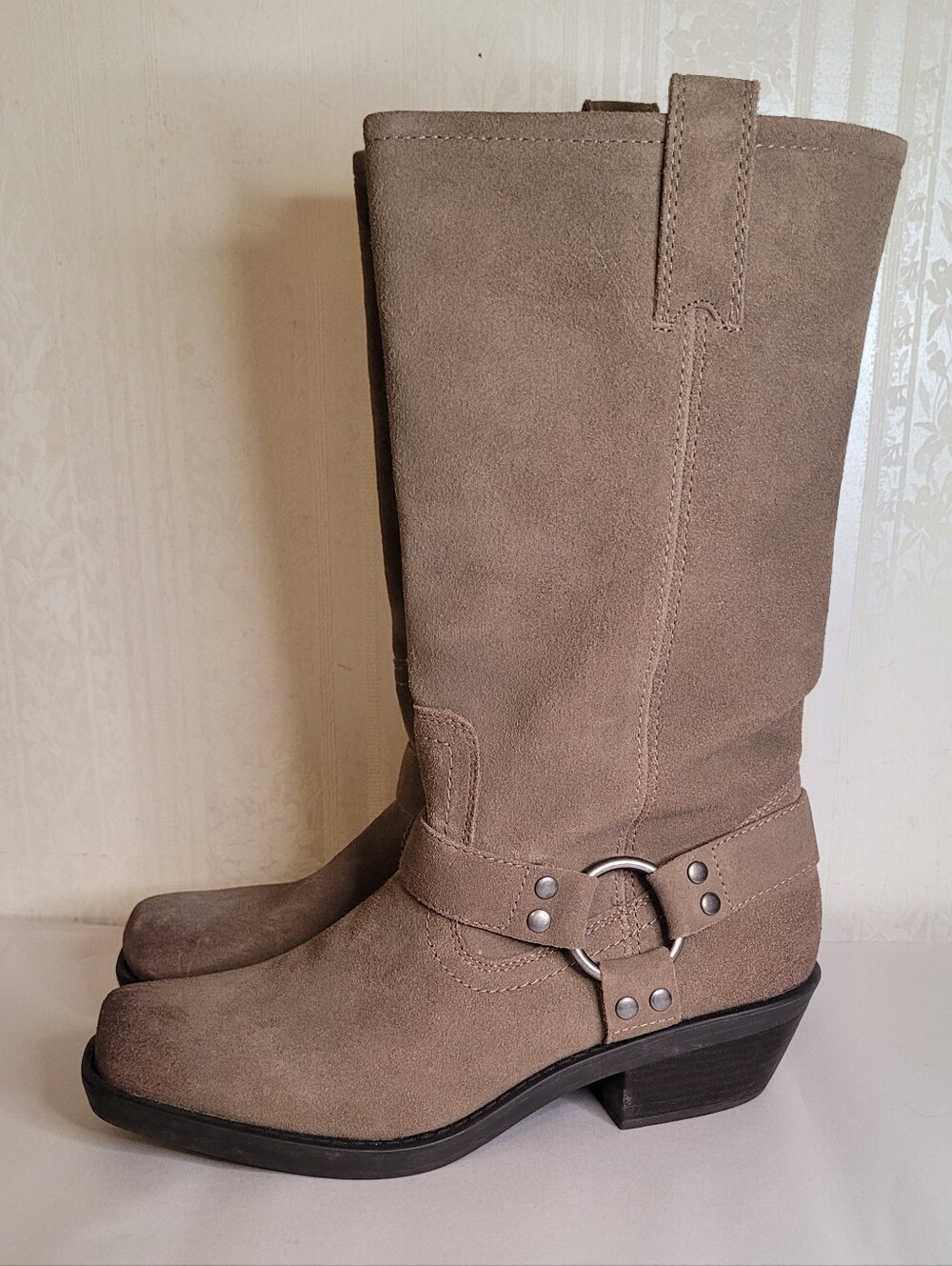 Genuine 1976 Leather Harness Boots 9.5 - Picture 4 of 9